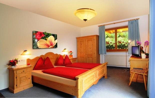 Hotel Mair Am Bach Бресаноне Стая снимка