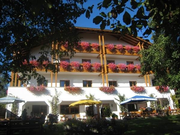Hotel Mair Am Bach Бресаноне Екстериор снимка